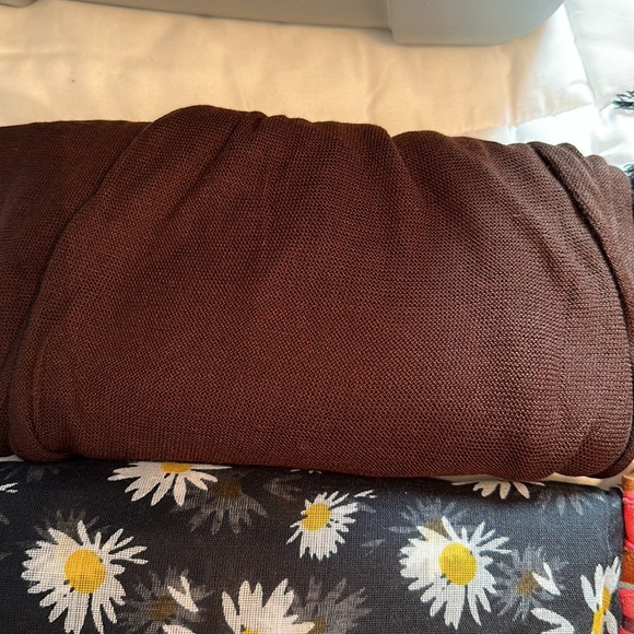 16 asst scarfs - Picture 6 of 16